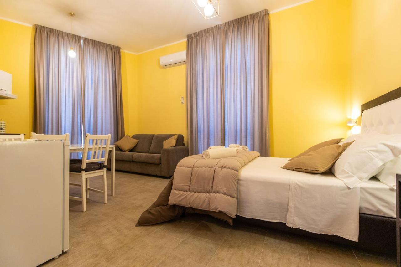 B&B Trianon Napoli Bagian luar foto