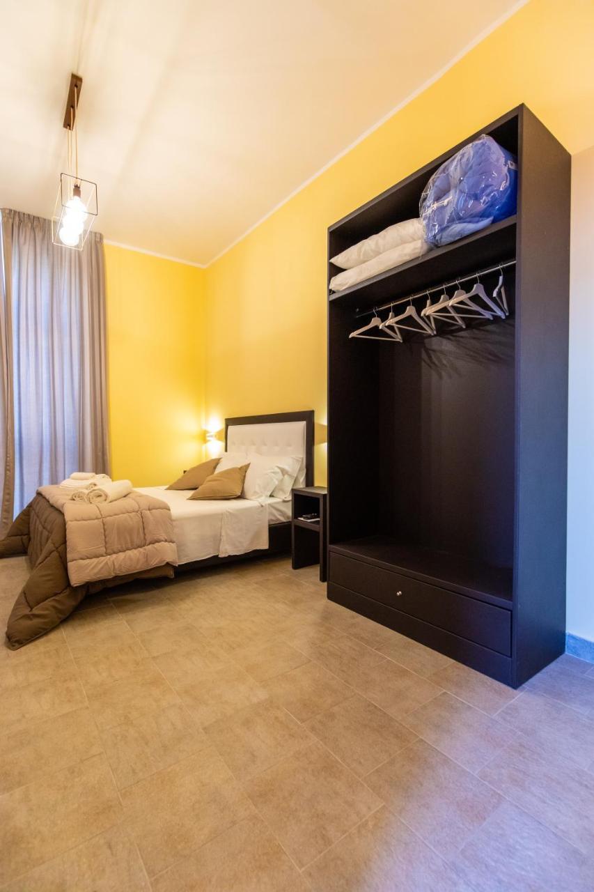 B&B Trianon Napoli Bagian luar foto