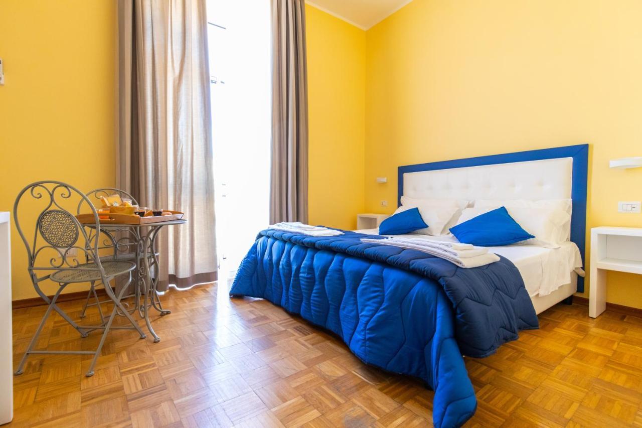 B&B Trianon Napoli Bagian luar foto
