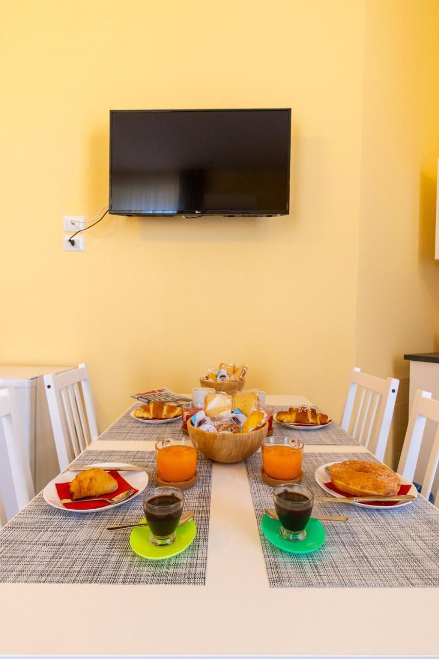 B&B Trianon Napoli Bagian luar foto