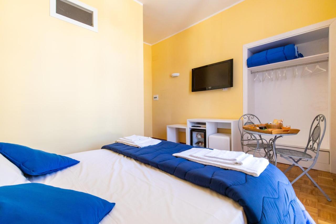 B&B Trianon Napoli Bagian luar foto